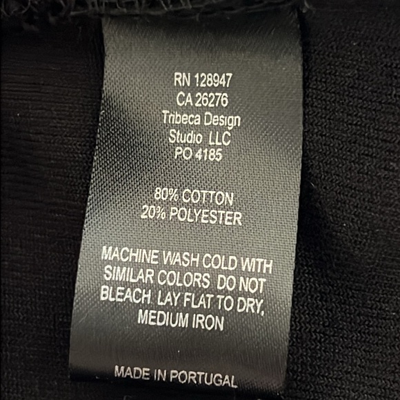 Black velvet cardigan jacket with beautiful gold colored buttons down a v neck. - Picture 4 of 10